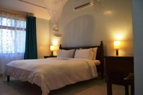 Kent Villa-Exquisite 5 bedroom all ensuite Villa in Nyali